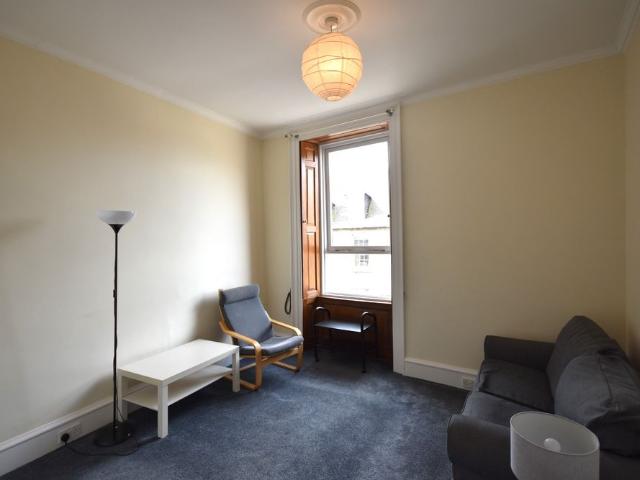 Apartment for rent in Bridgend, Moneydie