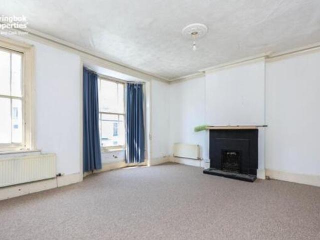 House for sale in Weeks, Ryde
