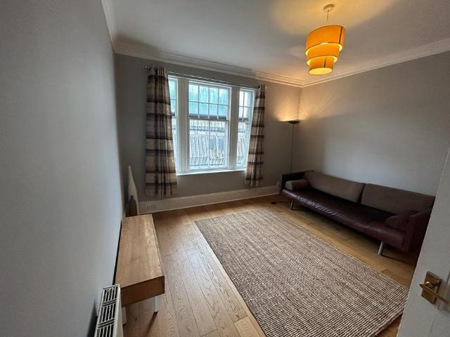 Apartment for rent in Ballindoch, Scotland