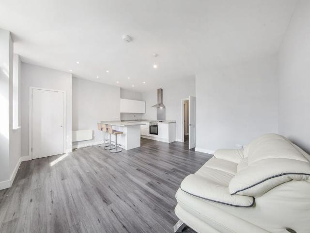 Apartment for rent in London Borough of Croydon, Greater London