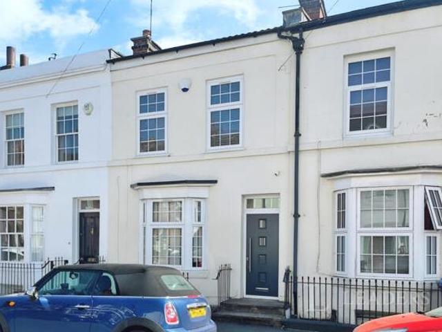 House for rent in Sydenham, Green Close