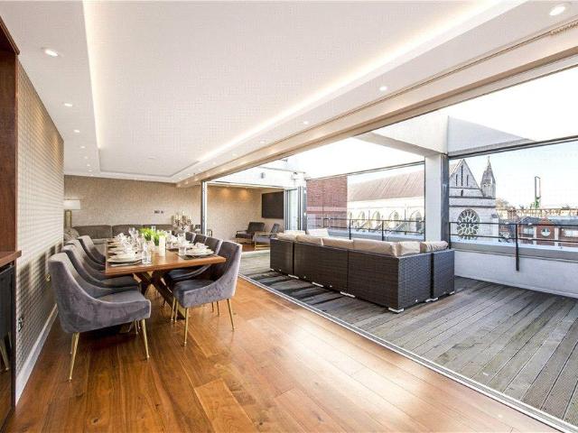Apartment for rent in Marylebone, Greater London