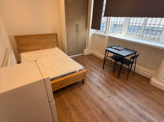 Room for rent in Spring Park, Luton