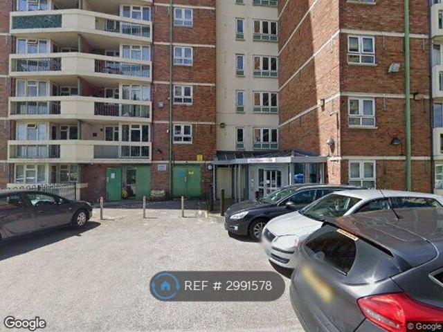 Apartment for rent in Belle Isle, West Yorkshire