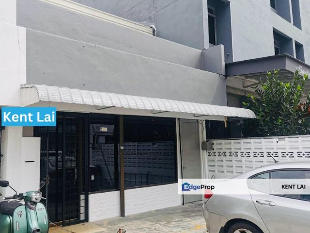 Shop for rent in Georgetown, Penang