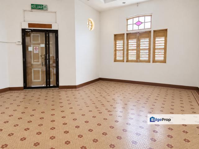 Shop for rent in Timur Laut, George Town