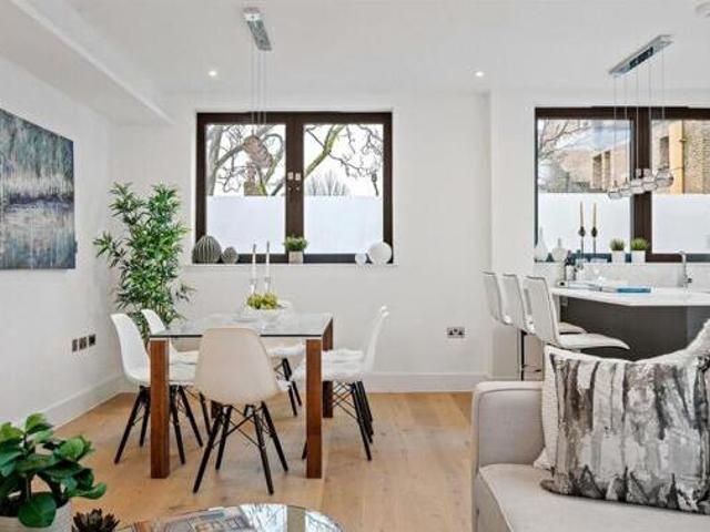 House for sale in Lyons, Greater London