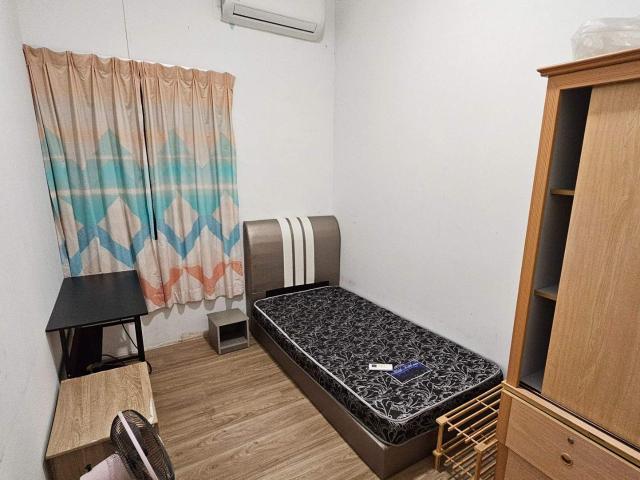 Room for rent in Georgetown, Penang