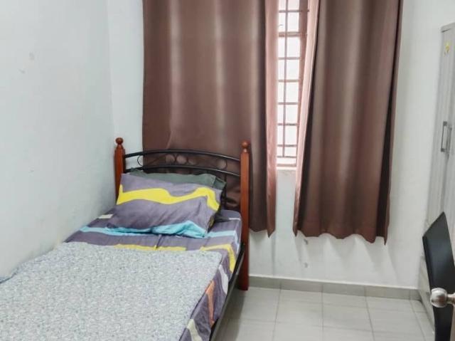 Room for rent in Penang