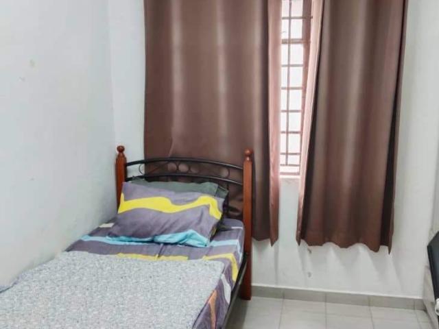 Room for rent in Georgetown, Penang