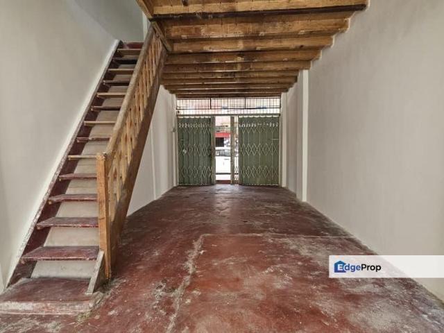 Shop for rent in Georgetown, Penang