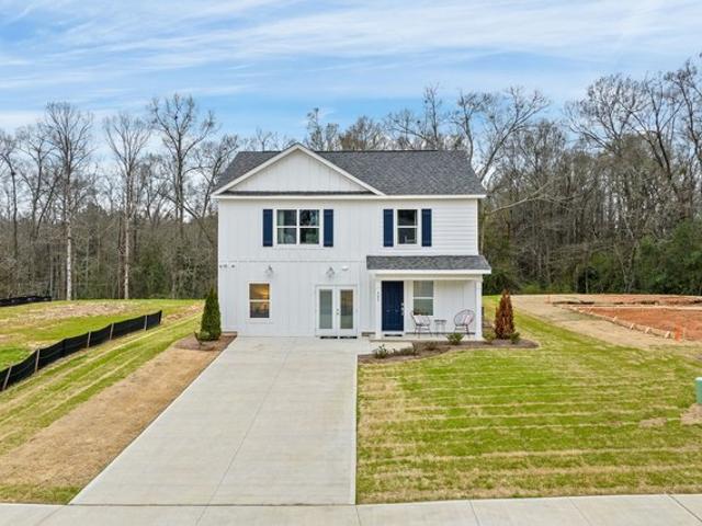 House for sale in Opelika, Alabama