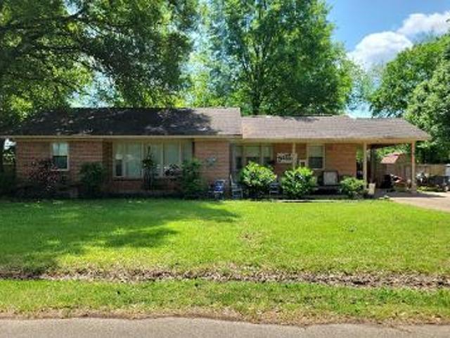 House for sale in Batesville