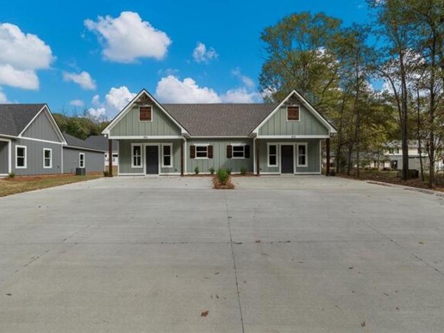House for sale in Pine Mountain