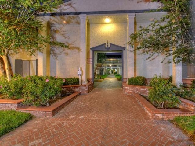 Apartment for rent in Orange, California