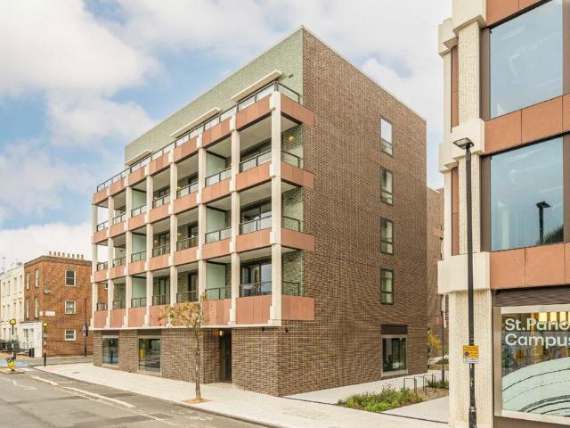 House for rent in Kentish Town, Greater London