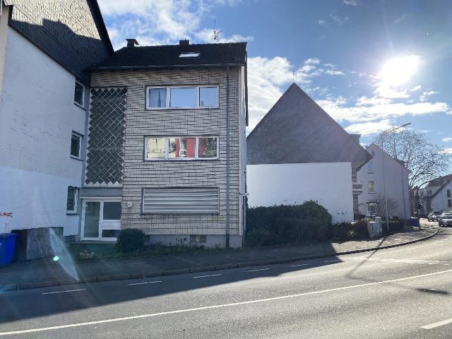 Dachgeschosswohnung mieten in Kleef, Hilden