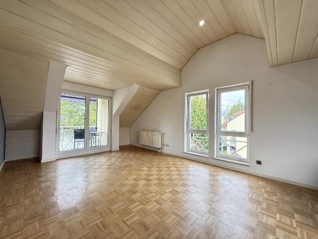 Dachgeschosswohnung kaufen in Haselter, Heilbronn