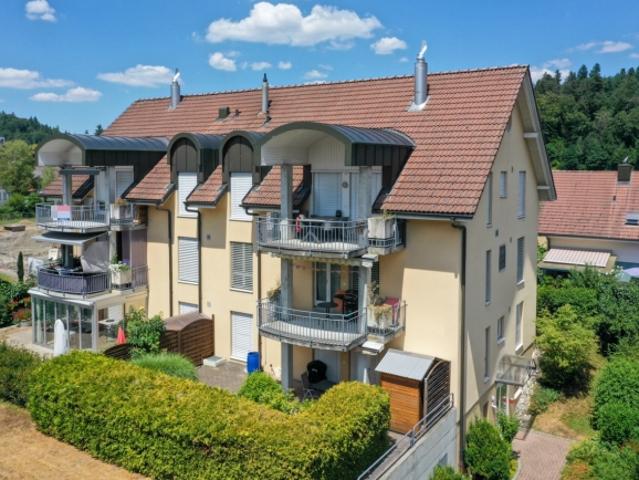 Wohnung kaufen in Uerkheim, Aargau