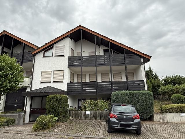 Dachgeschosswohnung kaufen in Flein, Landkreis Heilbronn