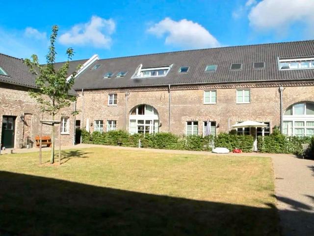 Wohnung kaufen in Chorweiler, Köln