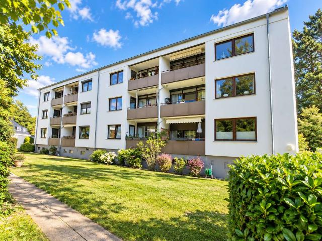 Wohnung kaufen in Halstenbek, Kreis Pinneberg