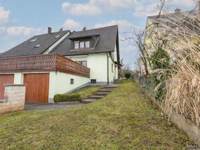 Haus kaufen in Roßtal, Bayern
