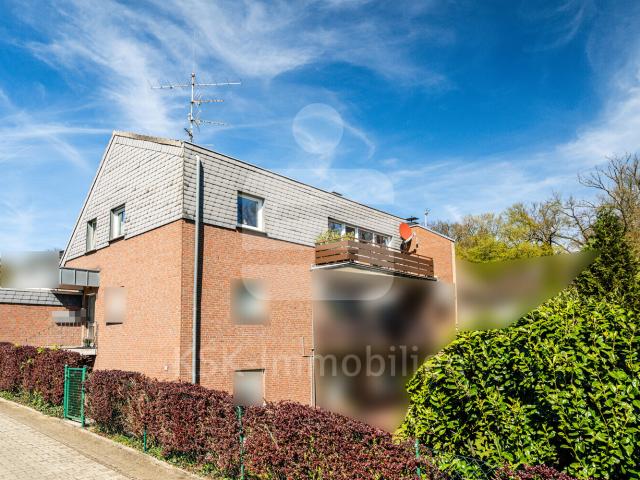 Dachgeschosswohnung kaufen in Deichhaus, Siegburg