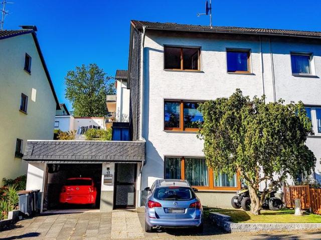 Haus kaufen in Dillnhütten, Siegen