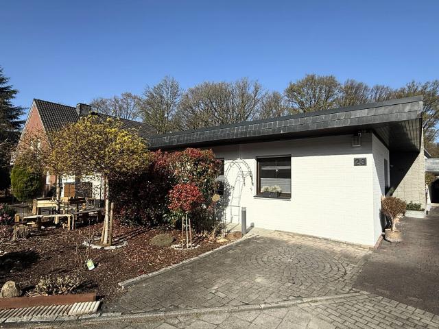 Bungalow kaufen in Rheindahlen-Mitte, Mönchengladbach