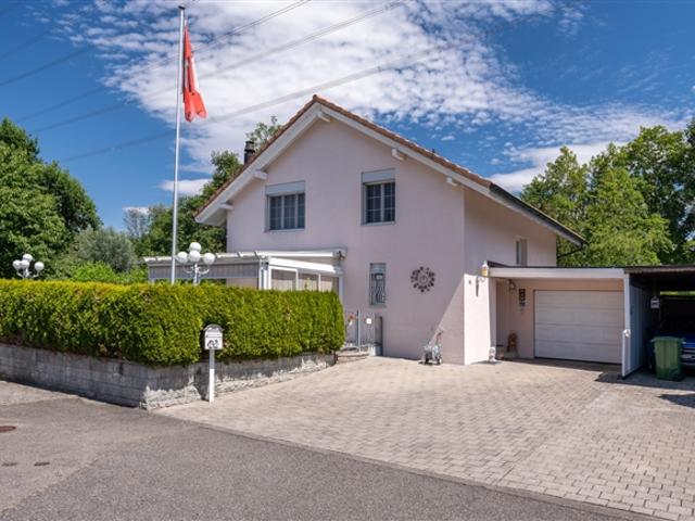Einfamilienhaus kaufen in Studen (BE), Bern