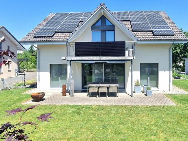 Einfamilienhaus kaufen in Oberentfelden, Aargau
