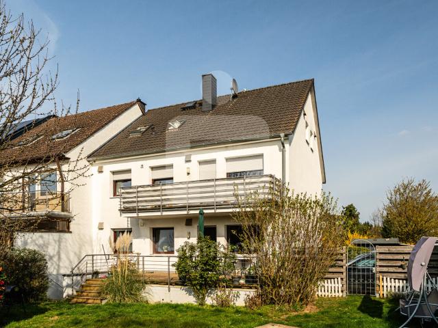 Mehrfamilienhaus kaufen in Troisdorf, Nordrhein-Westfalen