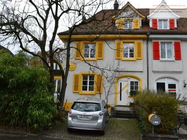 Reihenfamilienhaus kaufen in Münchenstein, Basel-Landschaft