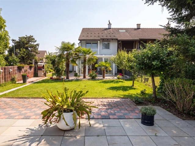 Reihenfamilienhaus kaufen in Windisch, Aargau