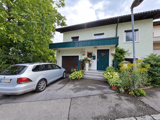 Haus mieten in Henndorf am Wallersee, Bezirk Salzburg-Umgebung