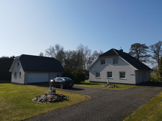 Villa kaufen in Holterfehn, Ostrhauderfehn