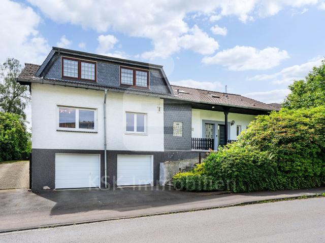 Villa kaufen in Lindlar, Nordrhein-Westfalen