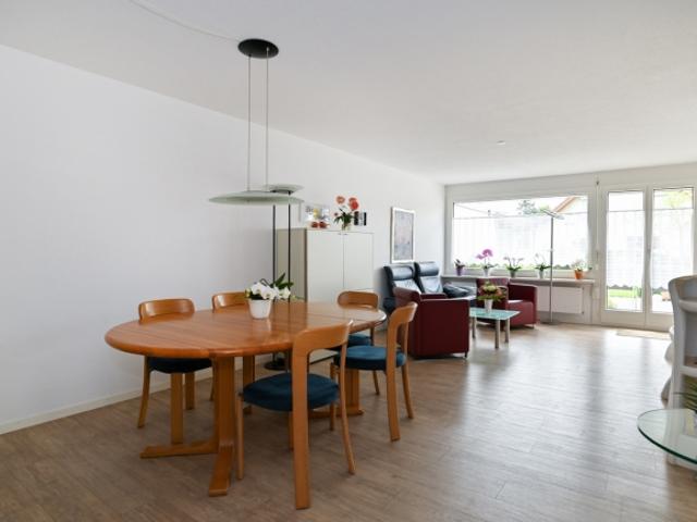 Einfamilienhaus kaufen in Niederrohrdorf, Aargau
