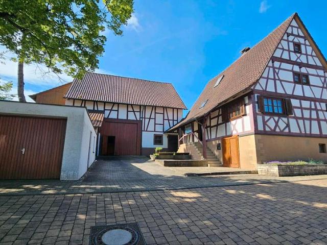 Haus kaufen in Bauschlott, Neulingen