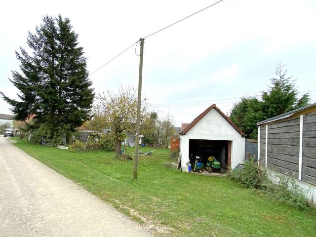 Erdgeschosswohnung kaufen in Petersdorf, Woldegk