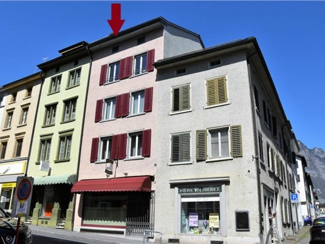 Etagenwohnung kaufen in Glarus