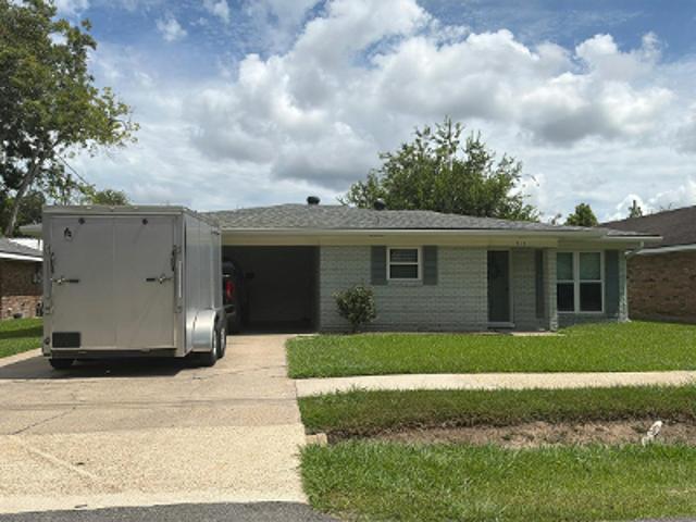 House for sale in Broadmoor, Lafayette