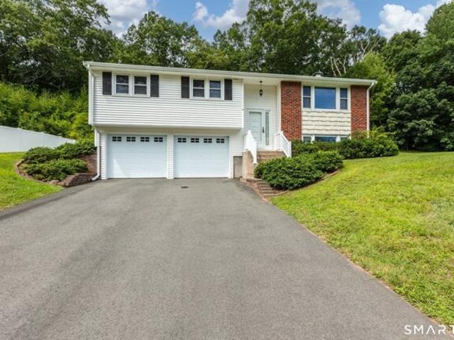 House for sale in Ellington, Capitol Planning Region