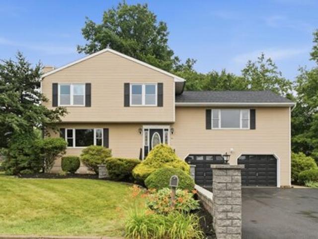 House for sale in Naugatuck, Naugatuck Valley Planning Region