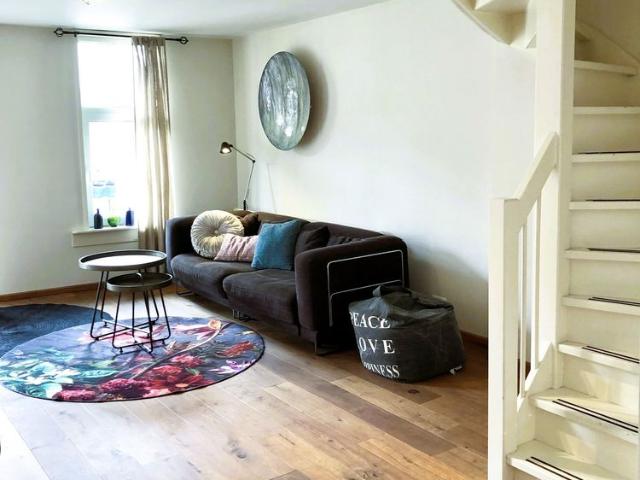 Appartement te huur in Zuid, Amsterdam