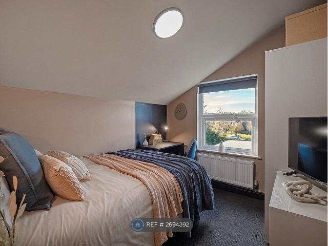 Room for rent in New Normanton, East Midlands