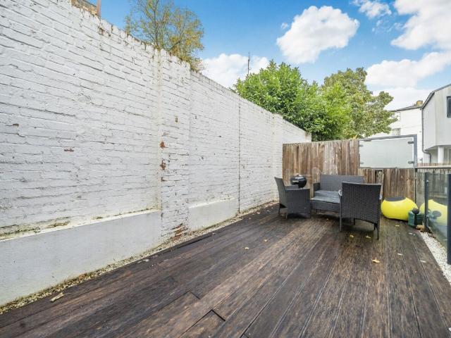House for rent in Clapham, Greater London