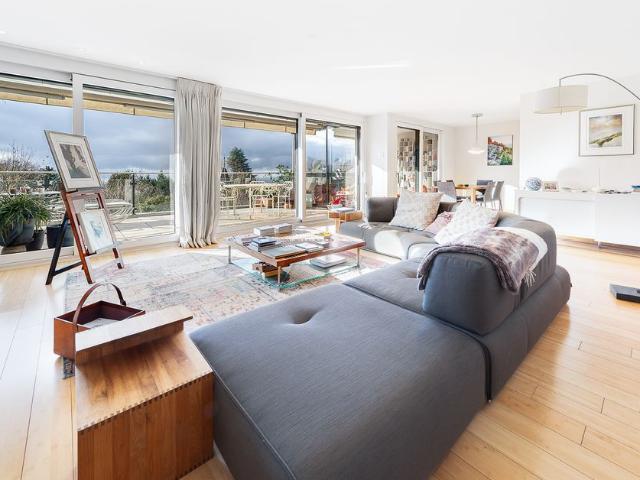 Wohnung kaufen in La Croix, Lutry, Waadt