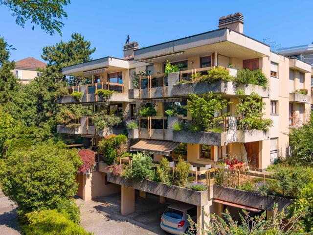 Wohnung kaufen in Pully, Waadt